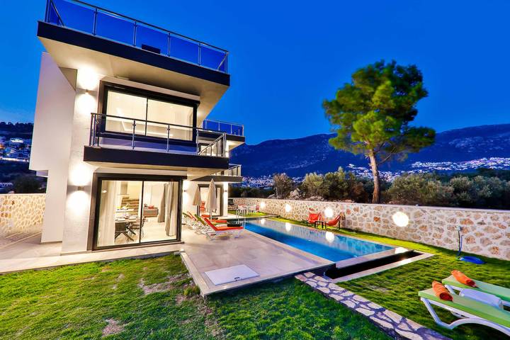 Villa pour 6 personnes, avec piscine et balcon dans Province d'Antalya - 4