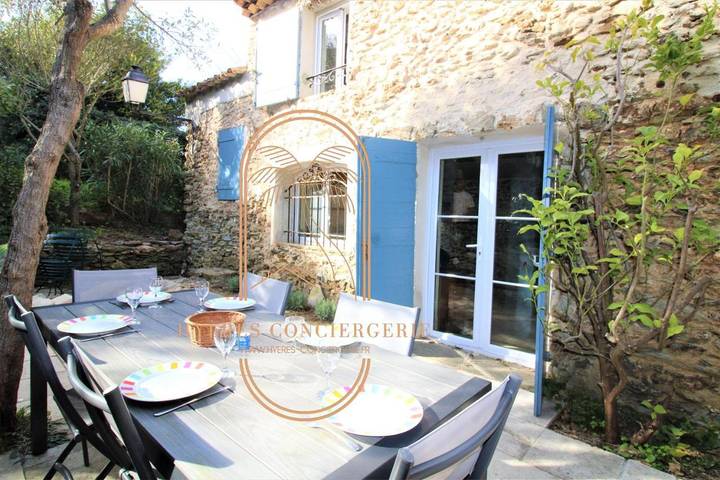Location de vacances pour 6 personnes, avec jardin dans Pointe Des Chevaliers Hyeres - 4