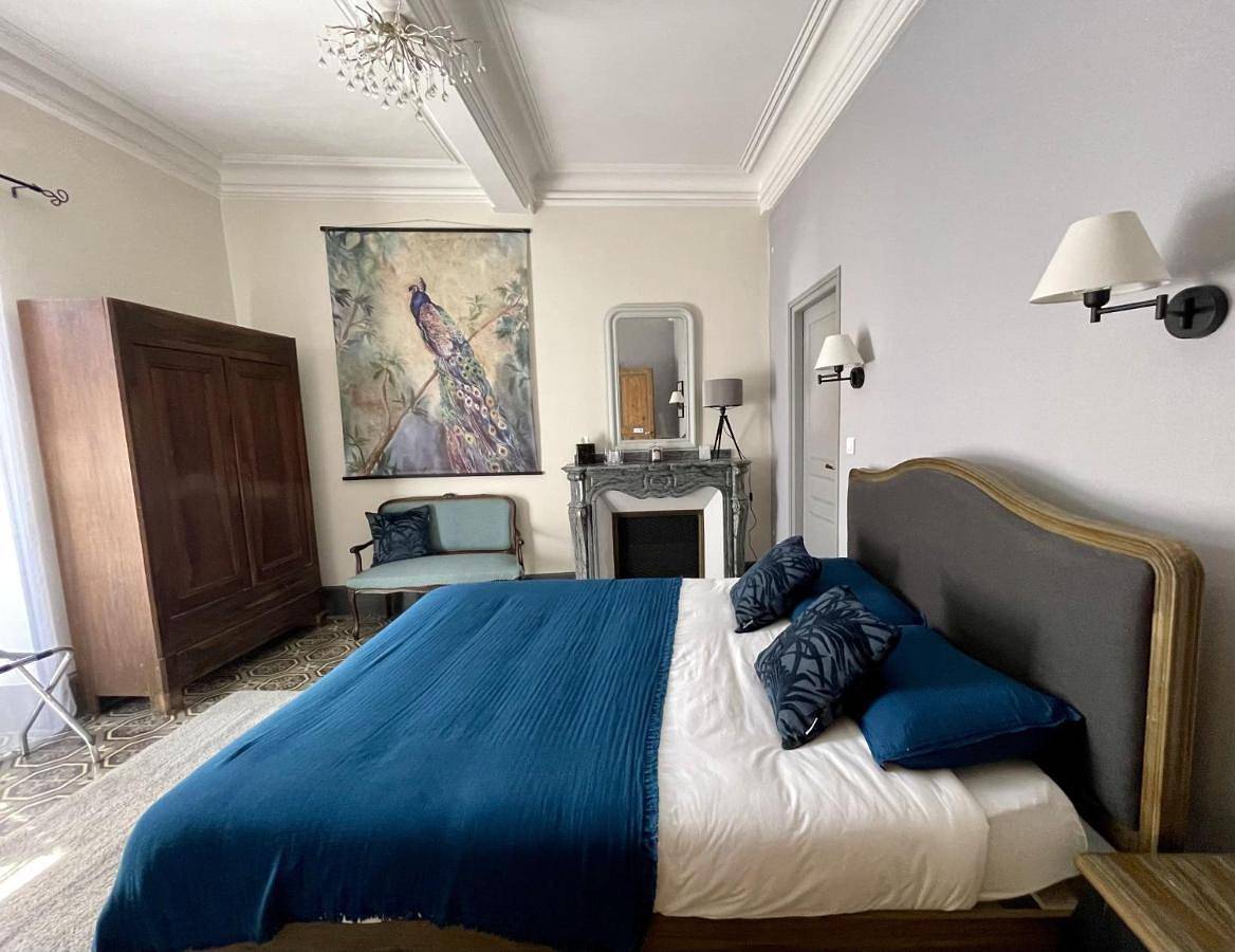 Deluxe Double Room with Shower in Roubia, Côte méditerranéenne (France)