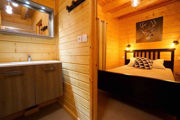 Chalet pour 14 personnes, avec jardin et jacuzzi, animaux acceptés dans La Joue du Loup - 3