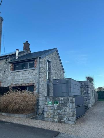 Gîte pour 4 personnes, avec terrasse à Modave