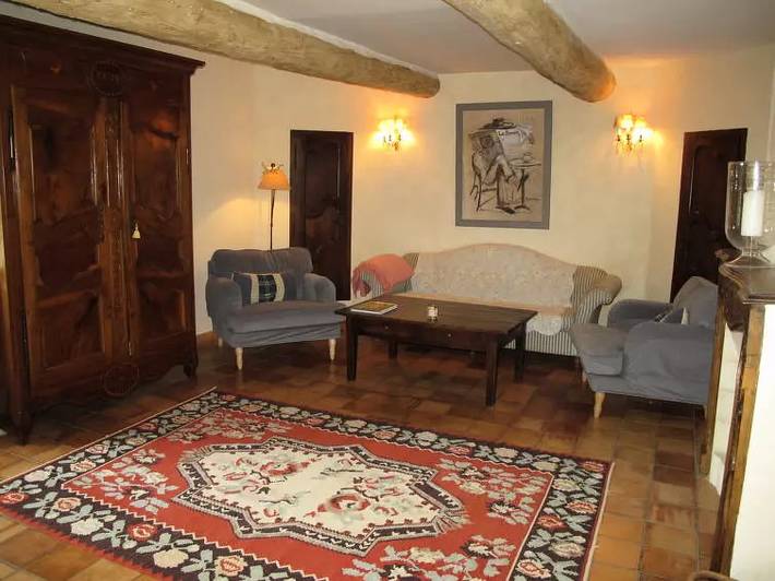 Location de vacances pour 8 personnes, avec piscine et jardin à Cavaillon - 4