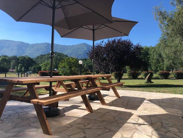 Location de vacances pour 10 personnes, avec Balcon et Jacuzzi ainsi que Terrasse et Jardin à Préchac - 3