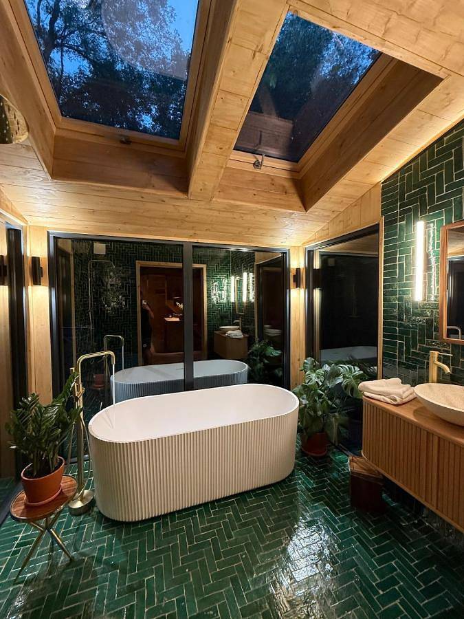 Ecolodge de la Palombiere in Saint-Clar, Gers