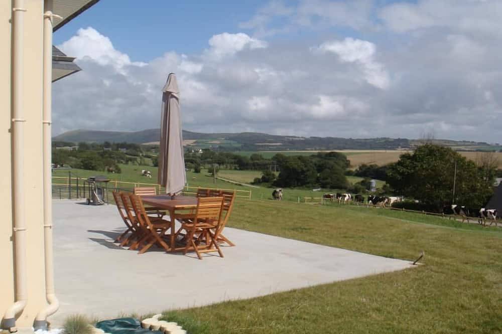 Villa con piscina a la entrada de la península de Crozon. in Argol, Iroise