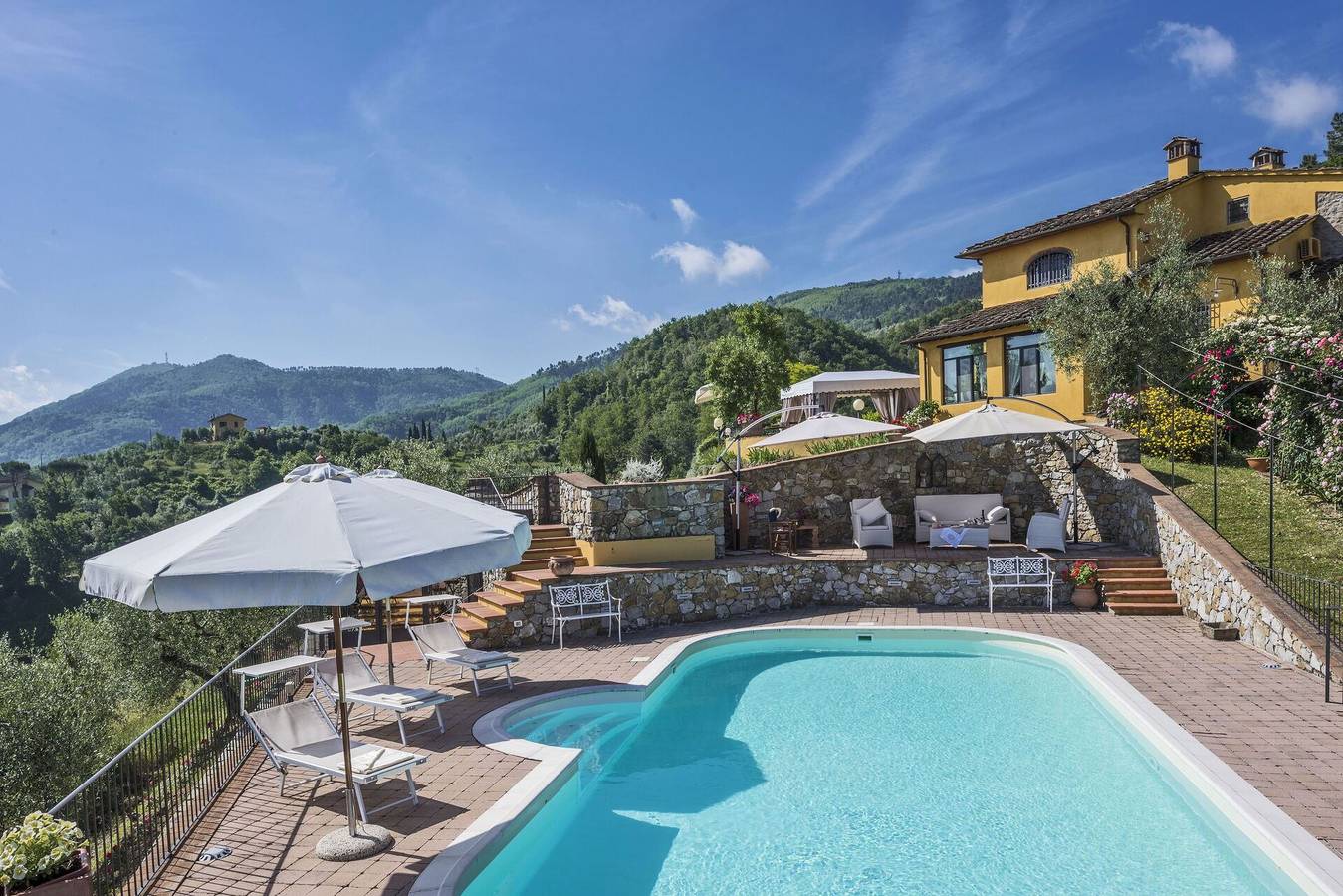 Villa Sandra Ortensia in Serravalle Pistoiese, Pistoia Provinz