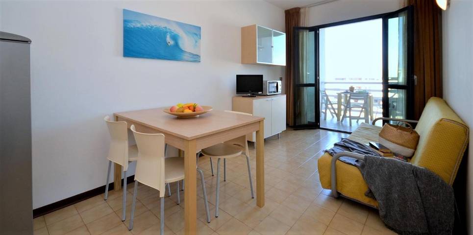 Studio für 4 Personen, mit Terrasse in Lignano Sabbiadoro