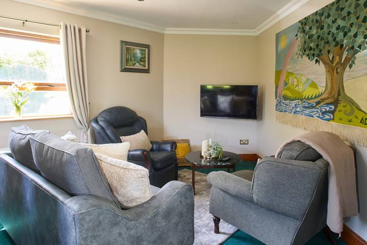 Ganze Ferienwohnung, 2 Bedroom Apartment - Free Parking & Garden in Trim, County Meath