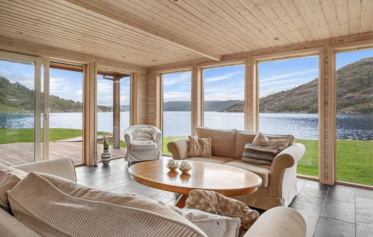 Maison de vacances pour 11 personnes avec terrasse in Masfjorden
