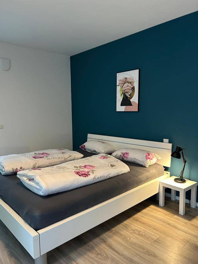 Ganze Wohnung, One-Bedroom Apartment in Bruchsal, Kraichgau