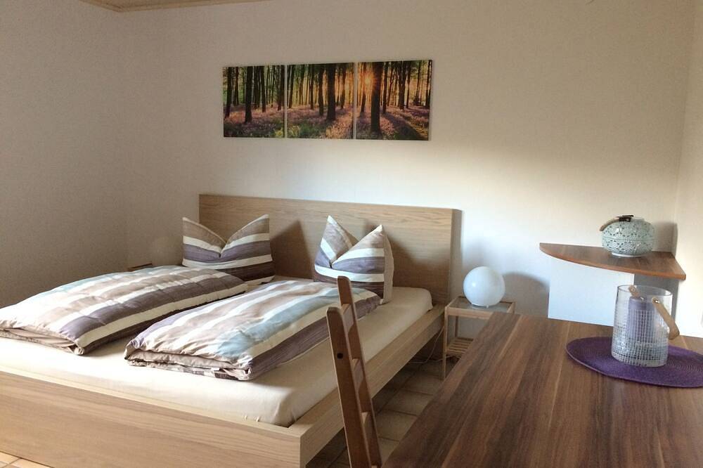 Ganze Wohnung, Fewo Sirona - modern und naturnah Entspannen im Ihner-Tal in Wallerfangen, Saargau