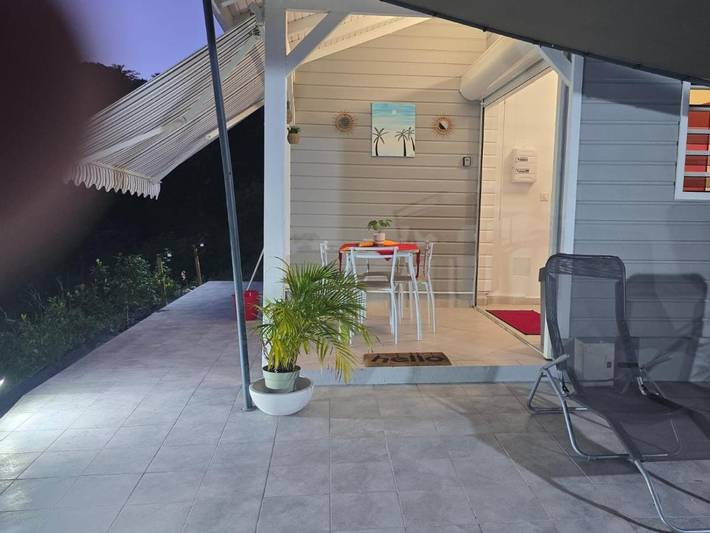 Location de vacances pour 2 personnes, avec terrasse et jardin dans Plage de Petit-Havre - 2