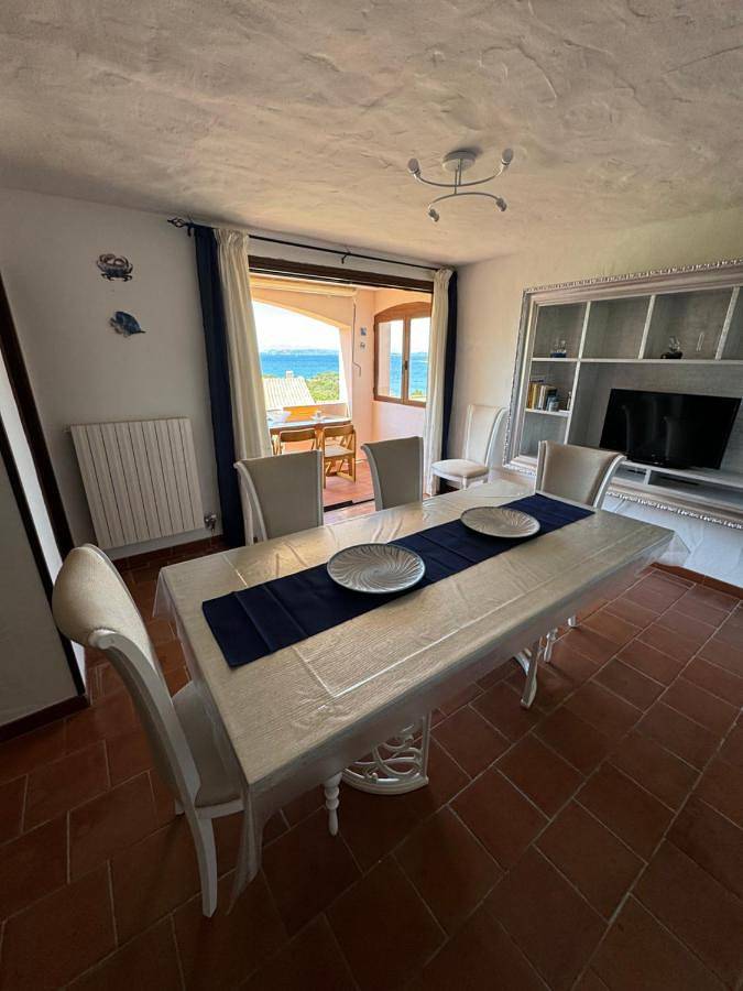 Gîte pour 6 personnes, avec vue ainsi que jardin et piscine dans Cala Bitta - 3