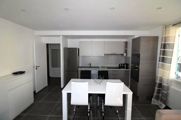 Gîte pour 4 personnes, avec vue dans Port de Sanary sur Mer - 4