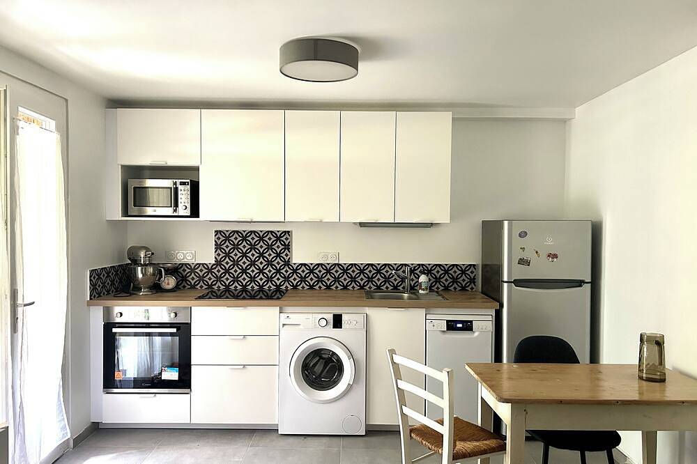 Apartamento entero, Maison Thany garden apartment in Vals-les-Bains, Parc naturel régional des Monts d'Ardèche