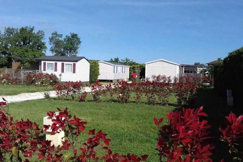 Camping 3 étoiles - Piscine  - ef0iba in Le Boulou, Céret region