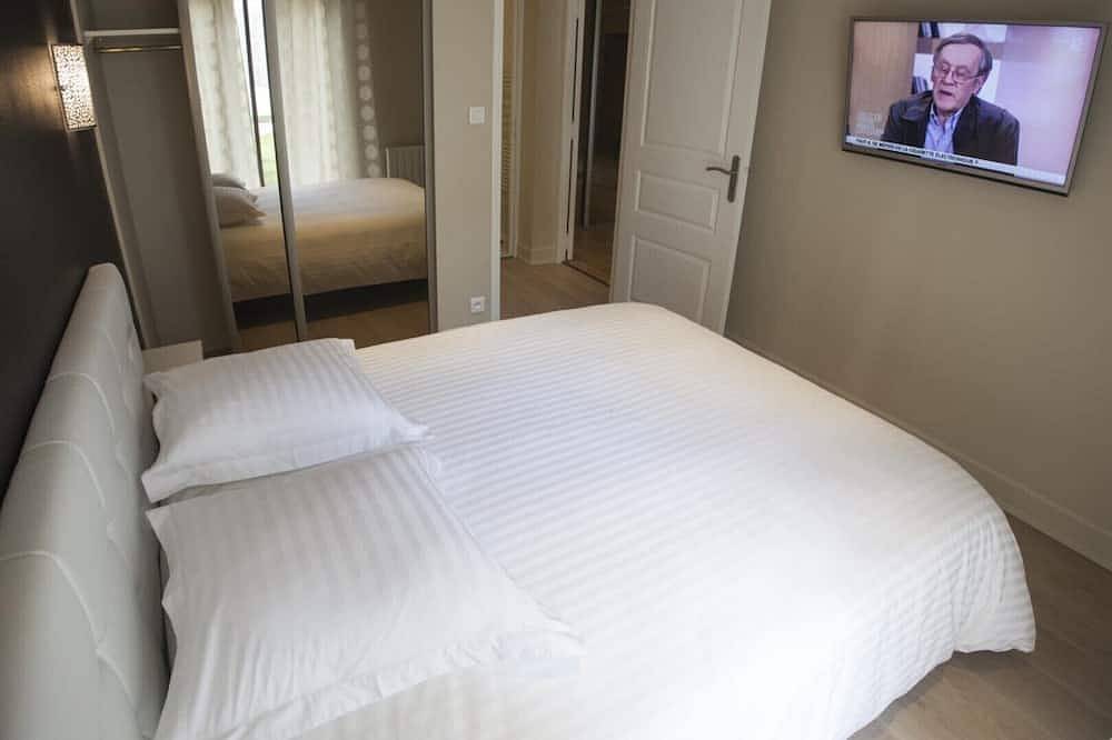 Entire apartment, Gerland Apartment - quiet - historic city center in Dijon, Dijon region