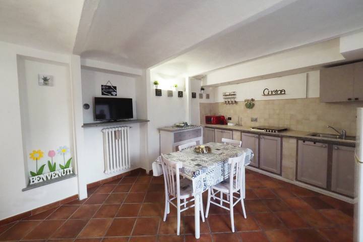 Appartement entier, Appartement « Casa Matilde » avec jardin privé, Wi-Fi et climatisation in Moncalieri, Province de Turin