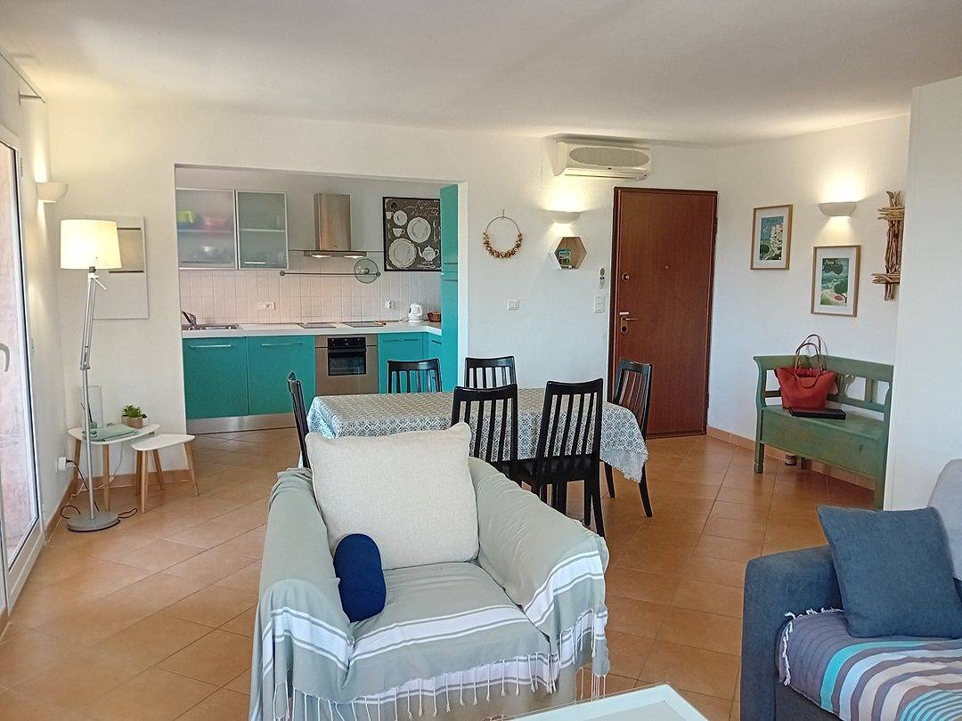 Apartamento entero, Appartement Sarah Vue mer- Clim- Wi-fi in Favone, Conca