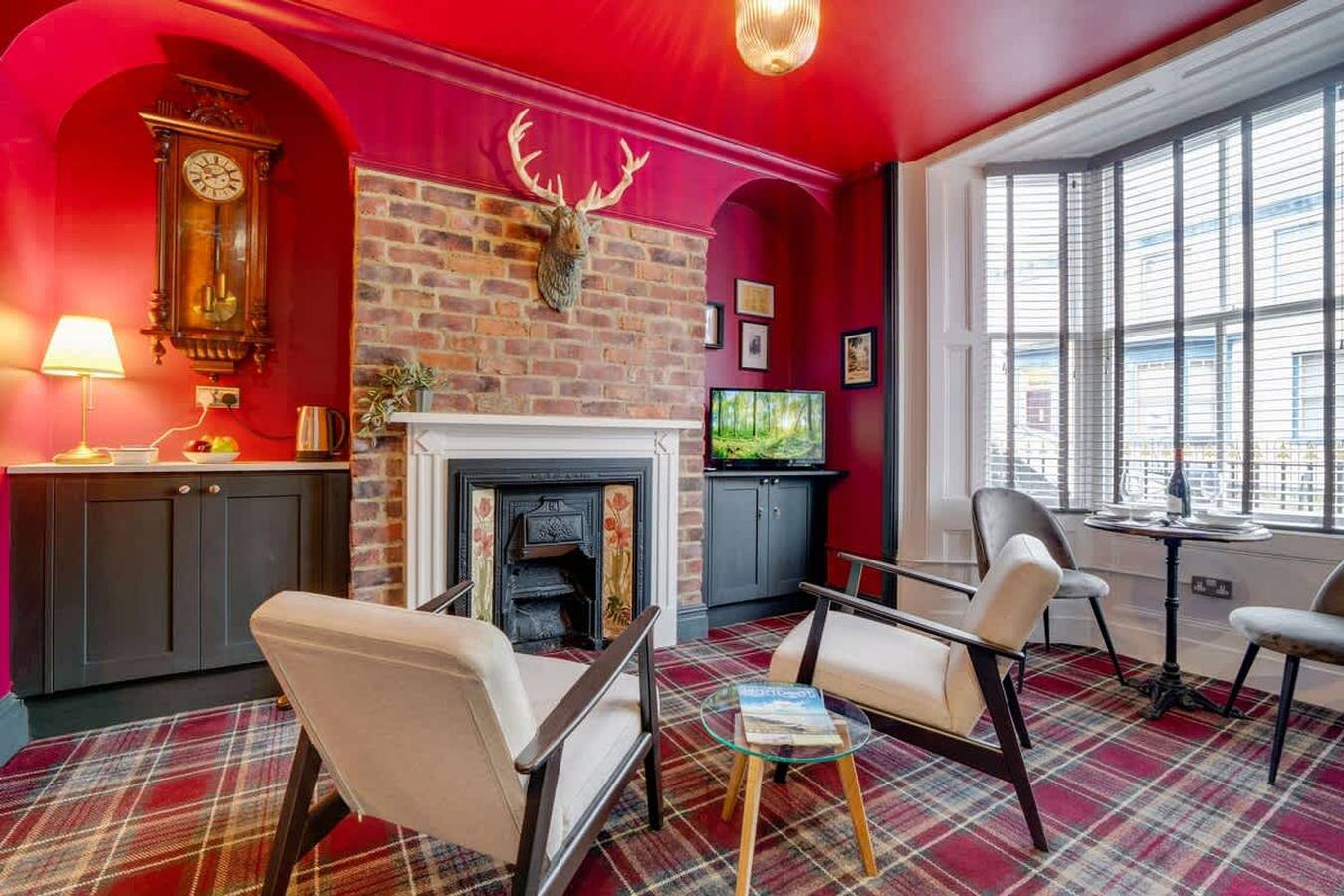 Entire apartment, Boutique 1 Bedroom in Hartlepool with Fireplace in Hartlepool
