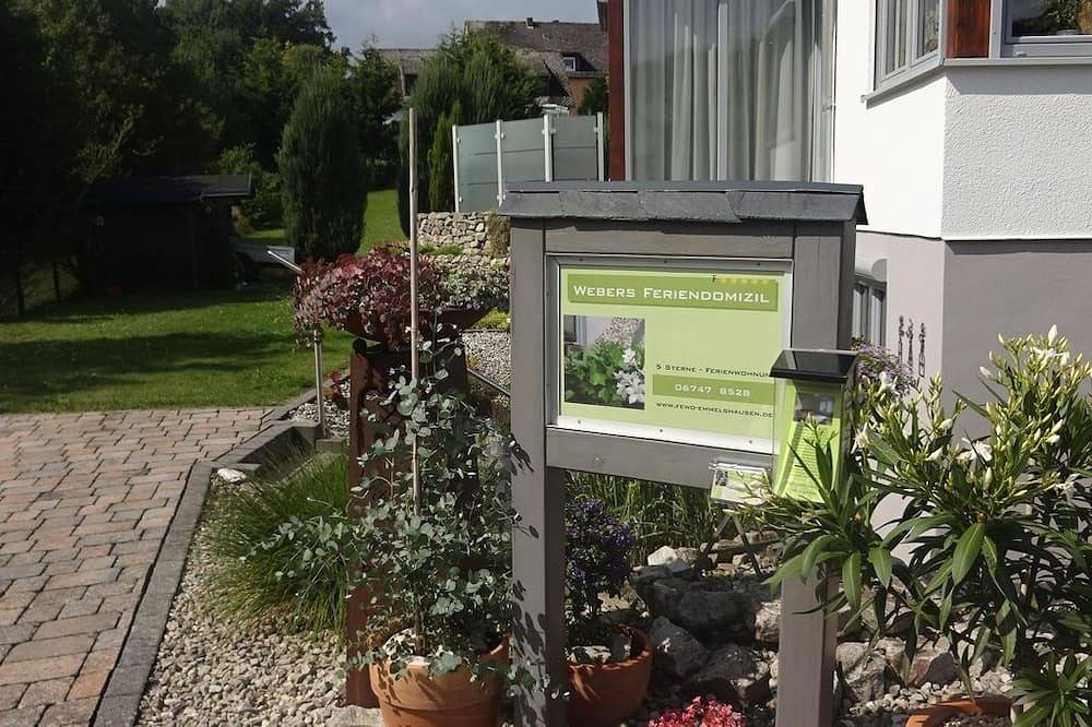 Ganze Wohnung, Fewo Webers Feriendomizil - Appartement/Fewo, Bad, Wc, 1 Schlafraum in Emmelshausen, Hunsrück