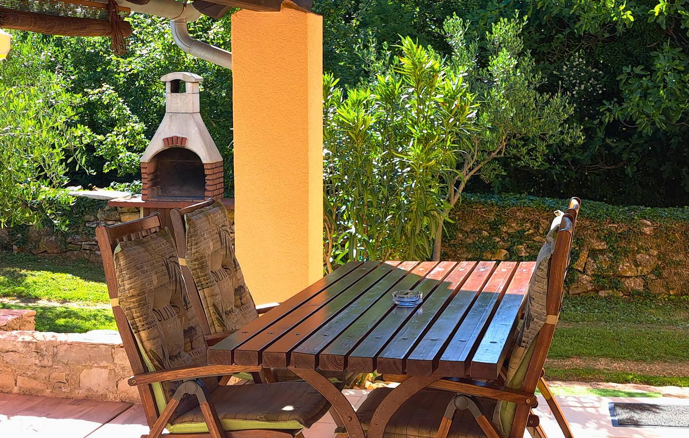 Ferienhaus für 4 Personen mit Terrasse in Filipana, Südküste Istrien