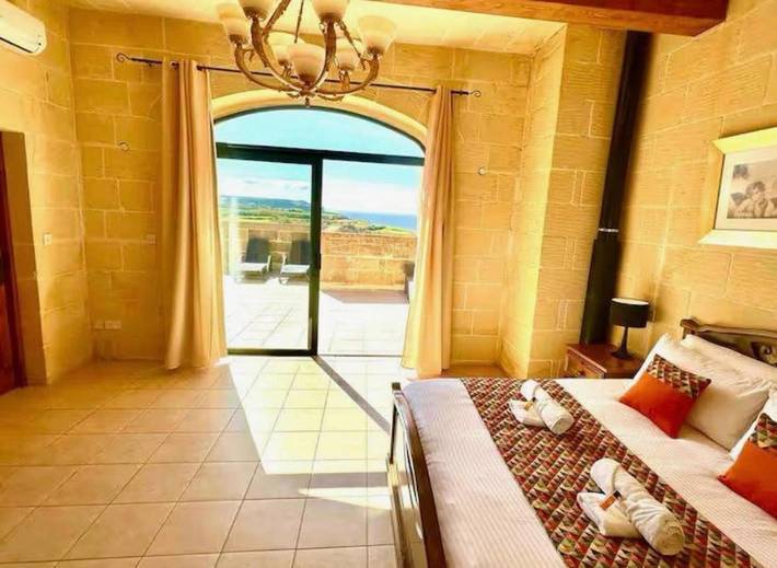 Bed and Breakfast für 2 Personen, mit Ausblick und Terrasse sowie Garten und Pool - 1