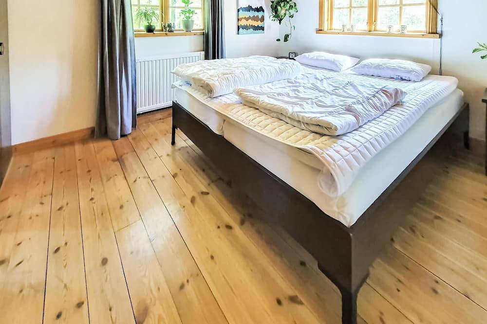 Gorgeous home in Munka-Ljungby in Ängelholms region