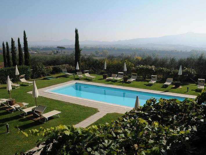 Entire apartment, Appartement in Castiglione Del Lago mit Terrasse, gemeinsamem Pool und Garten in Castiglione del Lago, Lake Trasimeno