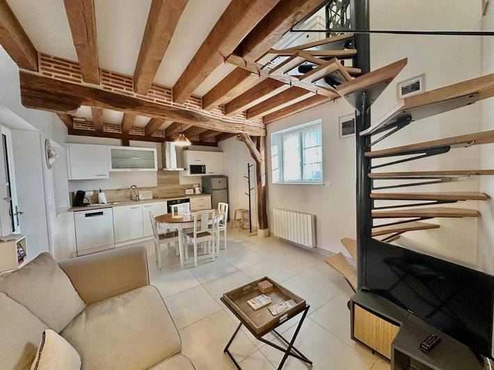 Location de vacances pour 4 personnes, avec terrasse à Montlivault