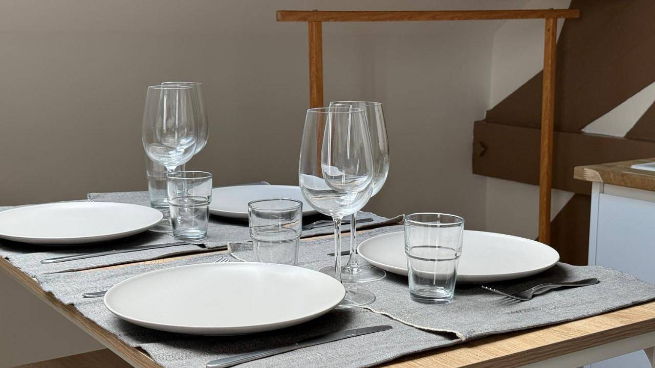 Appartement entier, One-Bedroom Apartment in Bonnières-sur-Seine, Yvelines