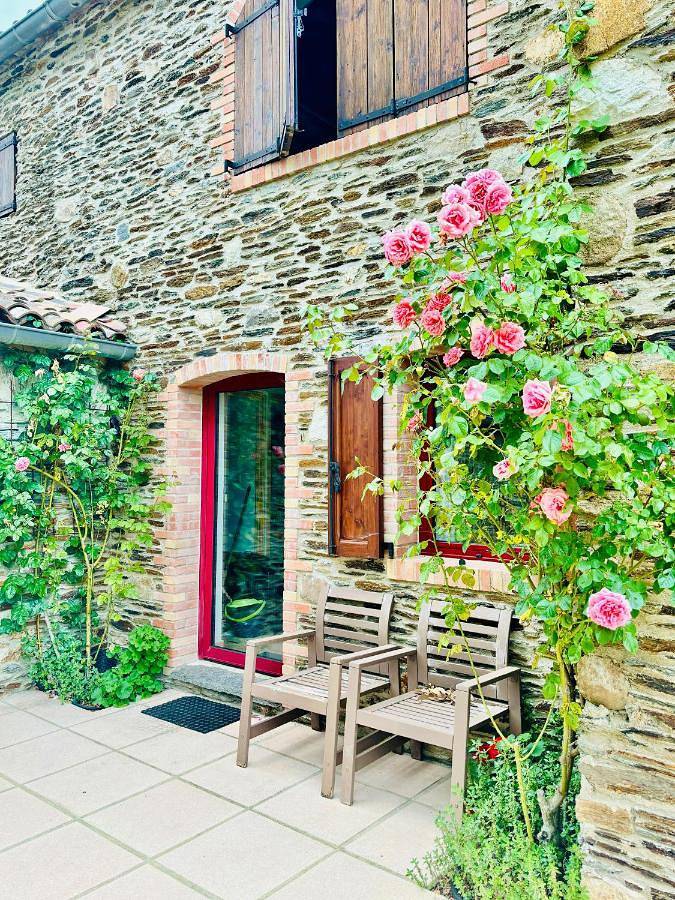 Location de vacances pour 4 personnes, avec piscine ainsi que vue et jardin, adapté aux familles à Saint-Paul-la-Coste - 2