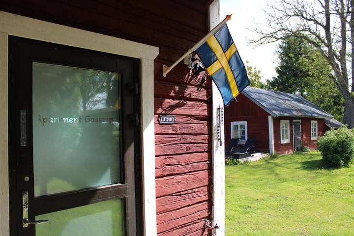 Ferienwohnung für 6 Personen, mit Terrasse und Garten sowie Sauna und Ausblick in Gullspang - 2