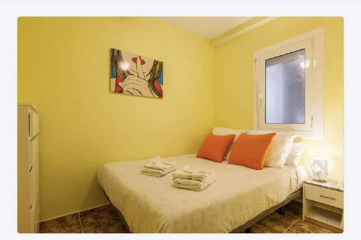 Ganze Wohnung, Apartment Llavaneras 30' Barcelona mit Schwimmbad, neben dem Strand und Zug in Supermaresme, Sant Andreu de Llavaneres