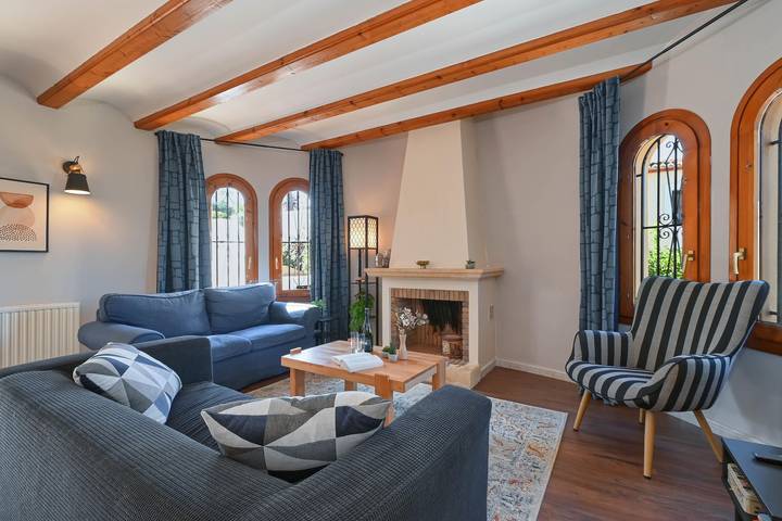 Casa rural para 6 personas, con piscina además de terraza y jardín, Familias con niños en Jávea - 4