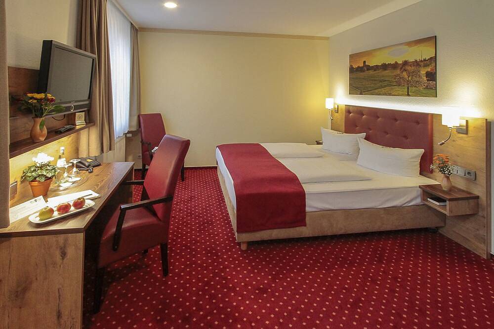 Ganze Wohnung, Doppelzimmer Du/Wc in Ziesar, Mittelmark