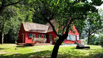 Ferienhaus für 6 Personen, mit Terrasse und Garten, mit Haustier in Nieby
