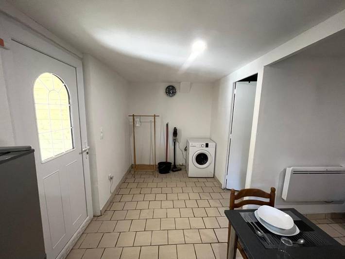 Gîte pour 2 personnes, avec terrasse à Château-l'Évêque - 4