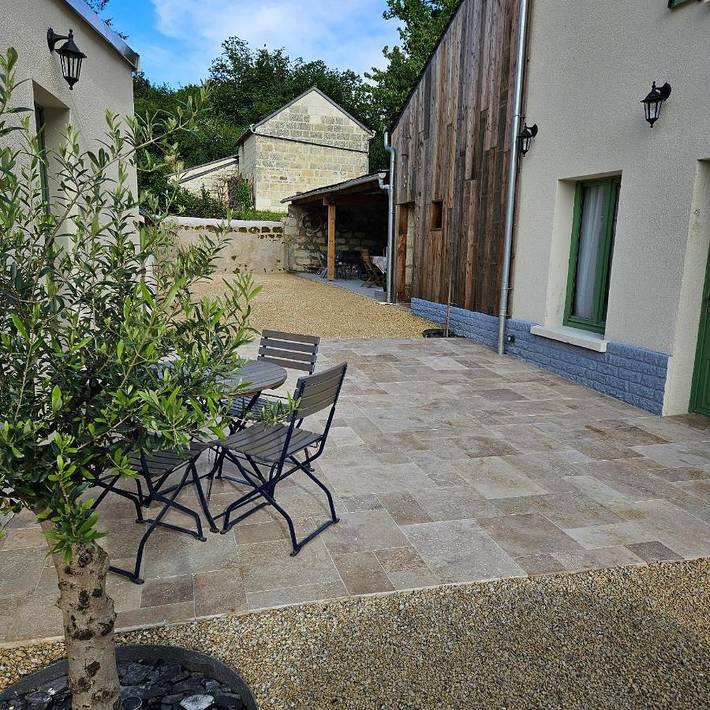 Location de vacances pour 8 personnes, avec vue et jardin à Fontevraud-l'Abbaye - 4