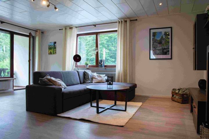 Ferienwohnung für 5 Personen, mit Balkon und Ausblick in Zeil am Main