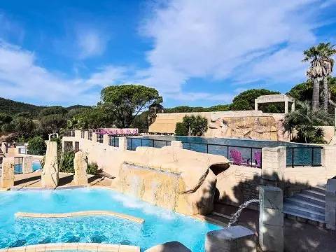 Camping pour 6 personnes à Le Muy - 3
