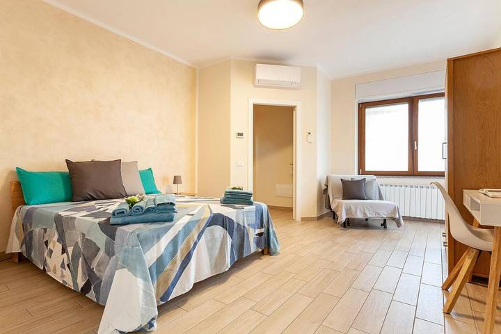 Maison d’hôte pour 5 personnes, avec terrasse et vue, animaux acceptés à Somma Lombardo