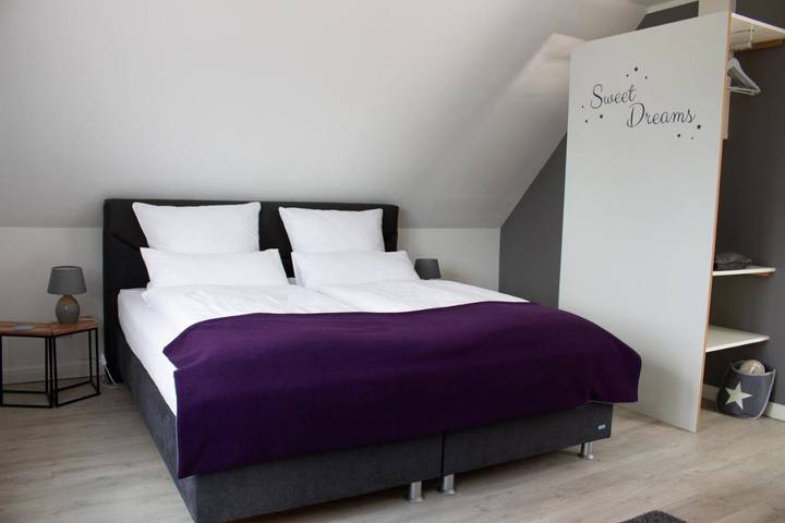 Ferienwohnung für 4 Personen, mit Terrasse und Garten sowie Ausblick in Undeloh - 3