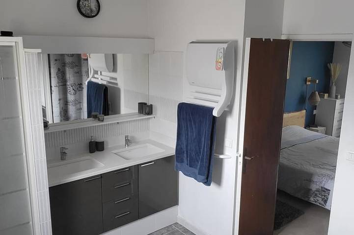 Location de vacances pour 5 personnes, avec terrasse et jardin à La Farlède - 4