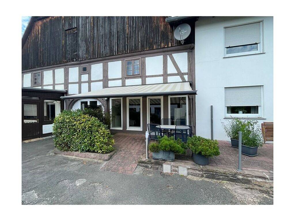 Rosenhof zur Weser Komfortable Ferienresidenz in Beverungen, Kreis Höxter
