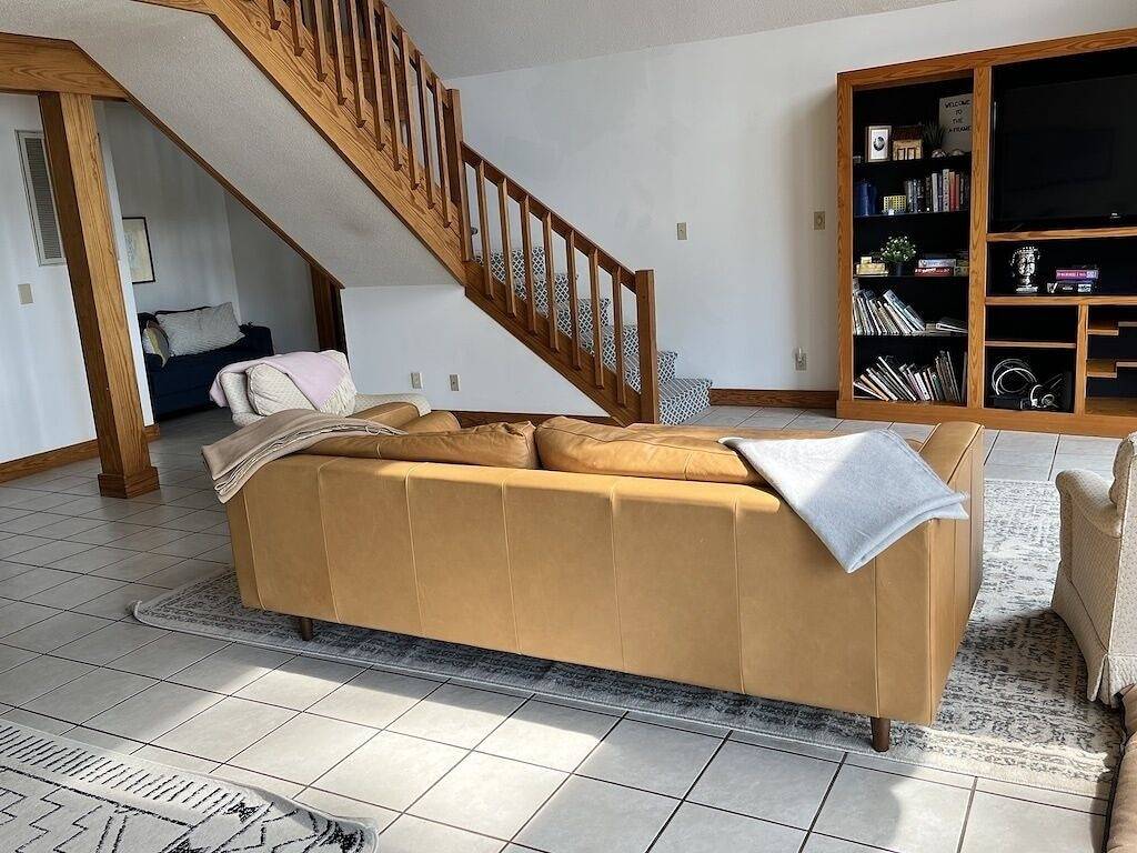 Lake Gaston A Frame- Private Beach & dock in Lake Gaston