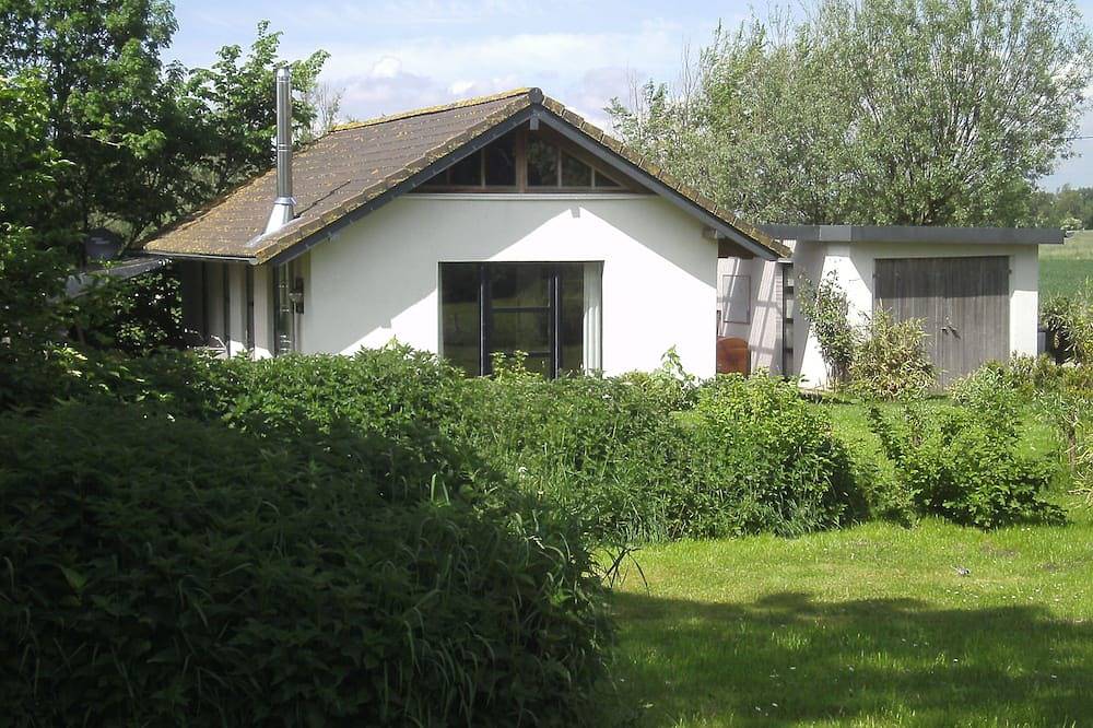 Atelierhaus in iyllischer Alleinlage in Osterhever, Eiderstedt