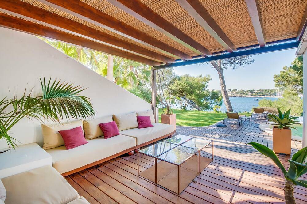 Schönes Haus in Portopetro mit privatem Swimmingpool, der drinnen oder draußen. in Portopetro, Santanyí