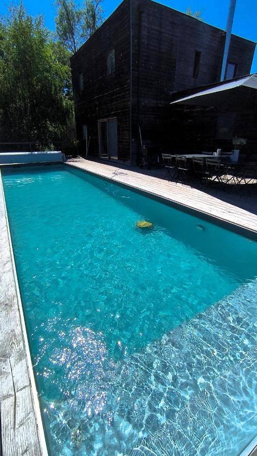 Location de vacances pour 12 personnes, avec jardin et piscine ainsi que vue et sauna à Saint-Jacques-d'Ambur - 3