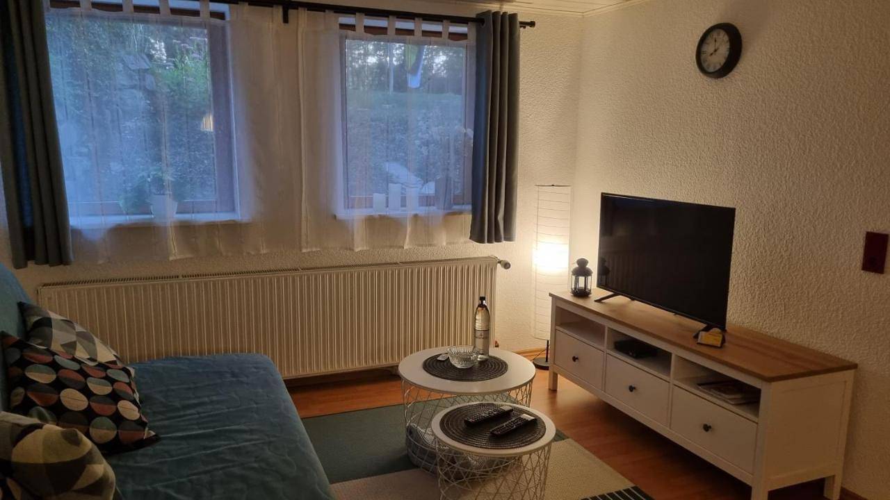 Ganze Wohnung, Weserbergland-Stop in Halle (Weserbergland), Landkreis Holzminden